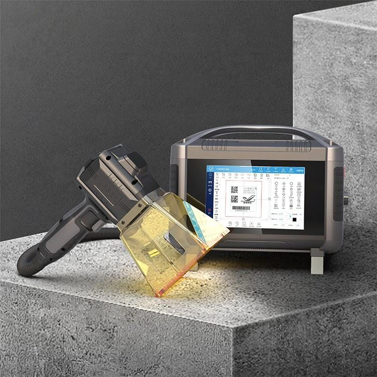 Handheld 50 Watts Laser Marking Machine For Stainless Steel Engraving Logo Print