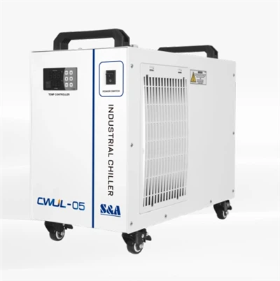 Лазерен охладител за 3W–5W твърдо- UV лазери