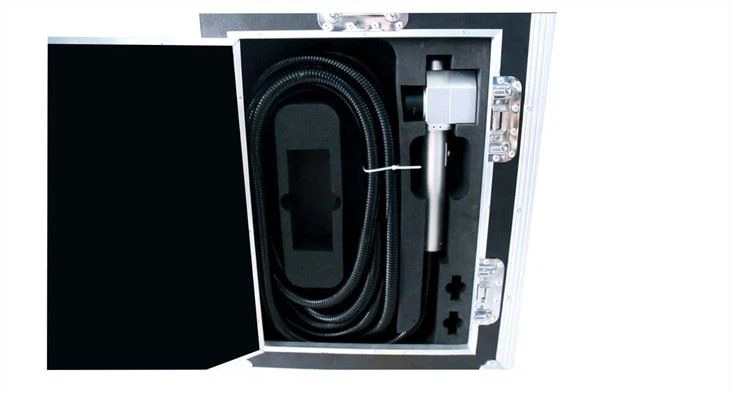 200W Luggage Type Laser Cleaning Machine For Metal And Nonmetal